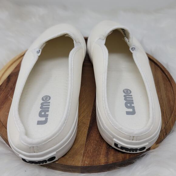 LAM Women's White Slip-On Athletic Comfort Shoe 9 - Picture 5 of 7